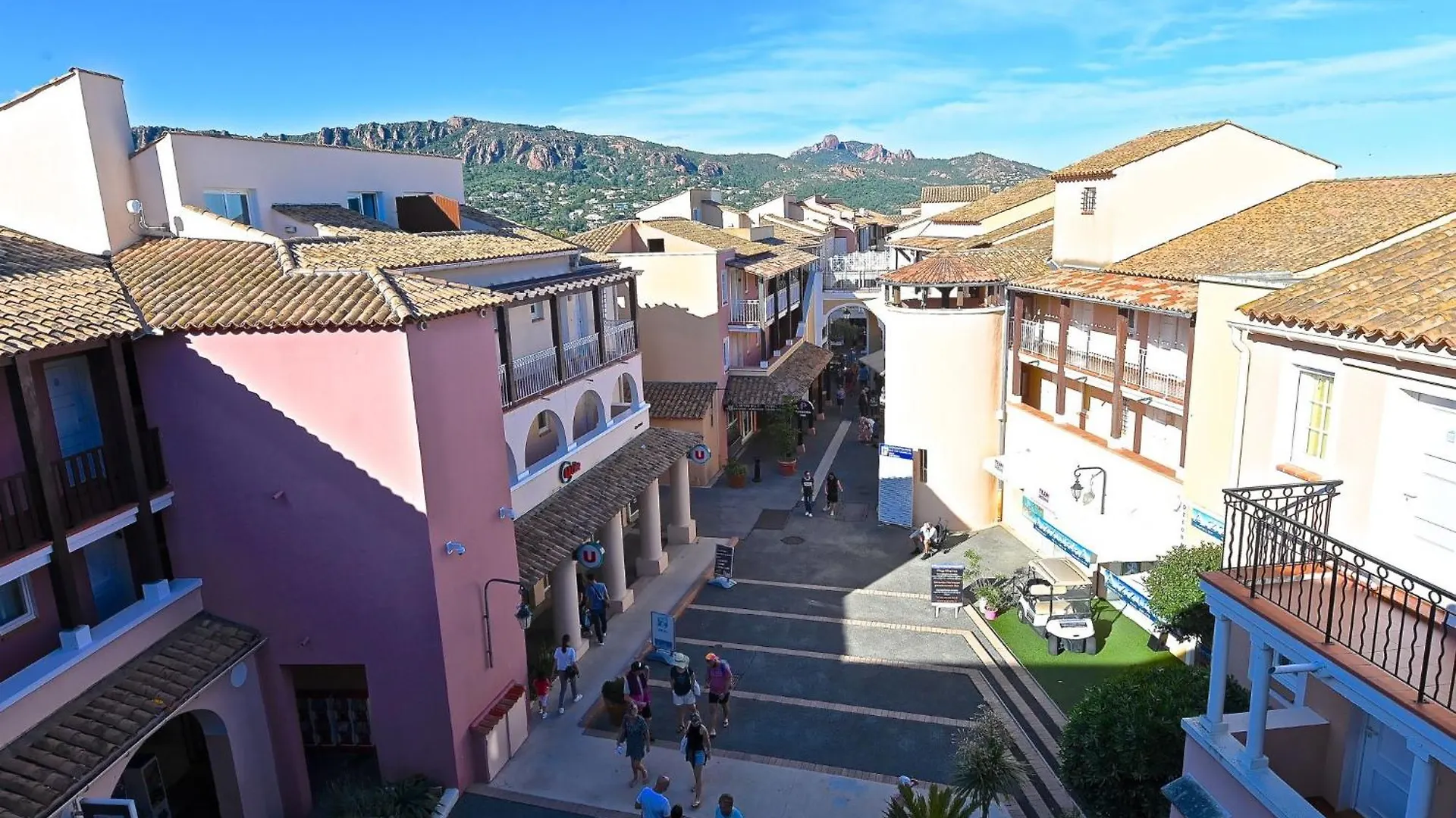 Apartment Village Cap Esterel - Les Bastides-11 By Interhome Saint-Raphaël Fransa