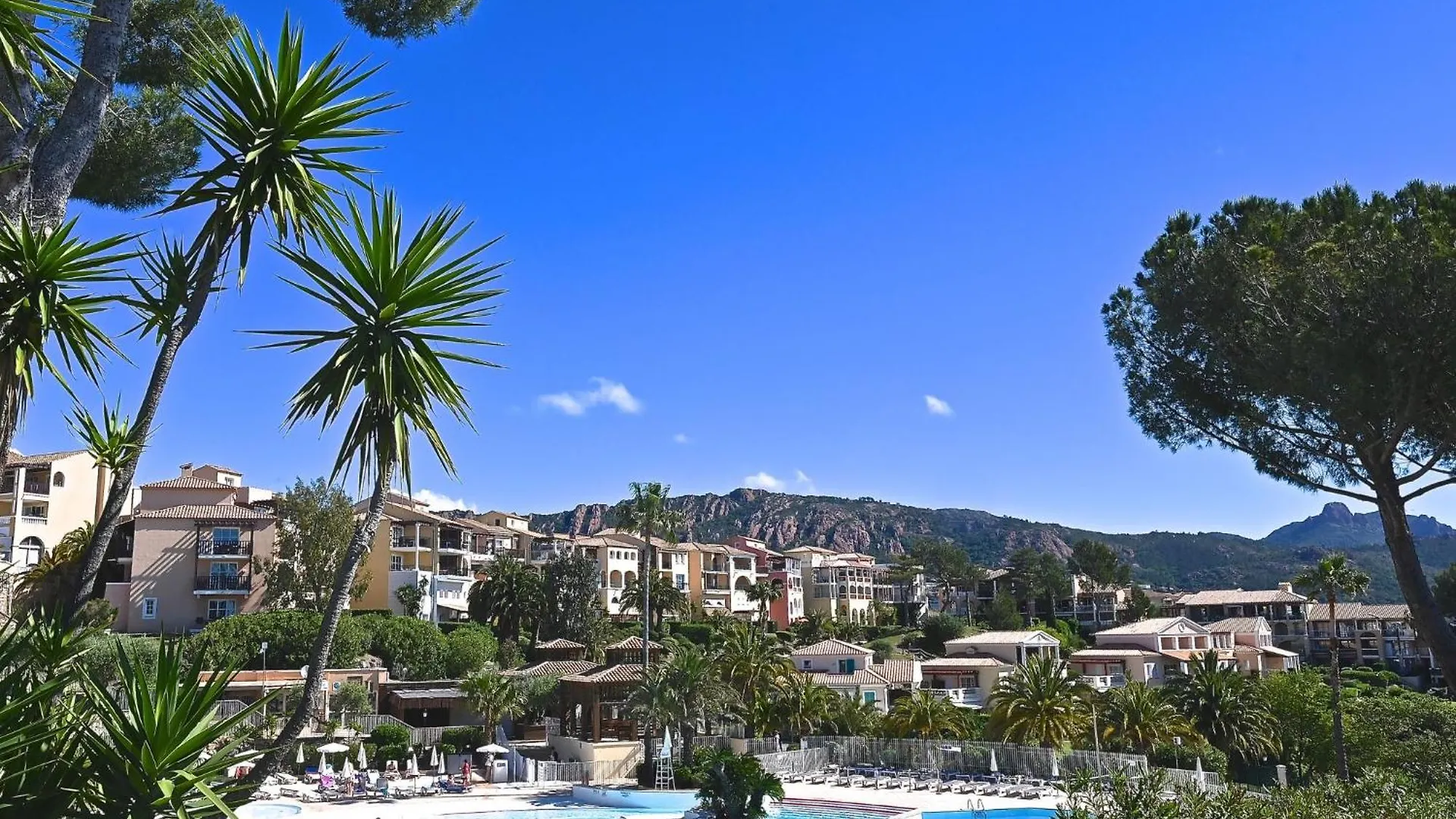 Apartment Village Cap Esterel - Les Bastides-11 By Interhome Saint-Raphaël