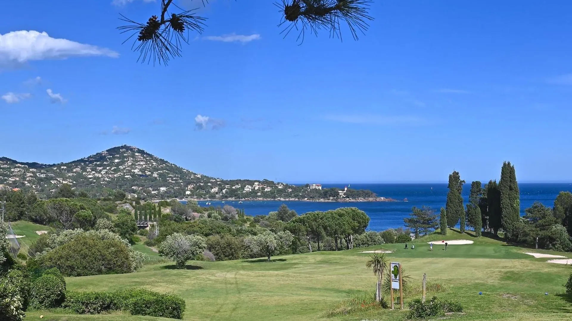 Apartment Village Cap Esterel - Les Bastides-11 By Interhome Saint-Raphaël 0*,  Fransa